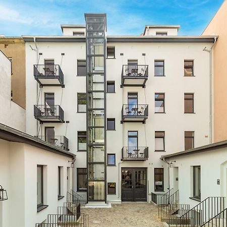 Coolest Apartment In Berlin, Easy Check-In, Close To Center, Black & White Maisonette #6 Buitenkant foto