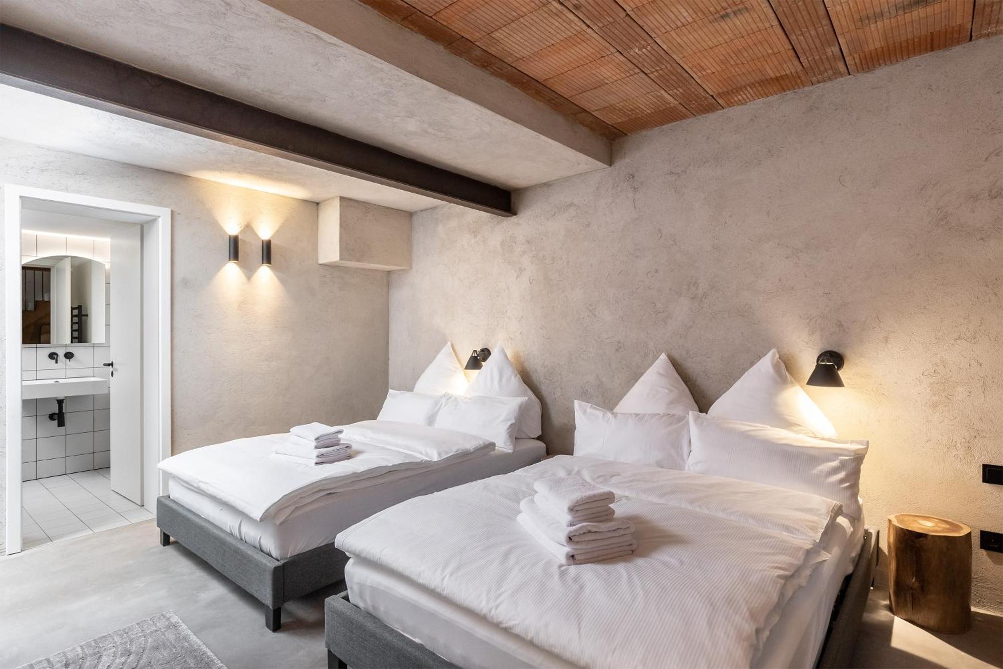 Coolest Apartment In Berlin, Easy Check-In, Close To Center, Black & White Maisonette #6 Buitenkant foto